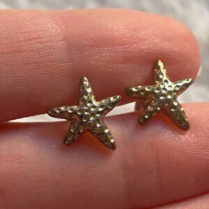 Gold Tone Starfish Shell Stud Earrings